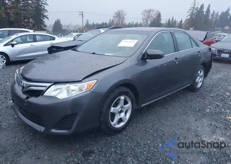 2013 Toyota Camry Le z USA, uszkodzony, nr VIN 4T4BF1FK5DR286918